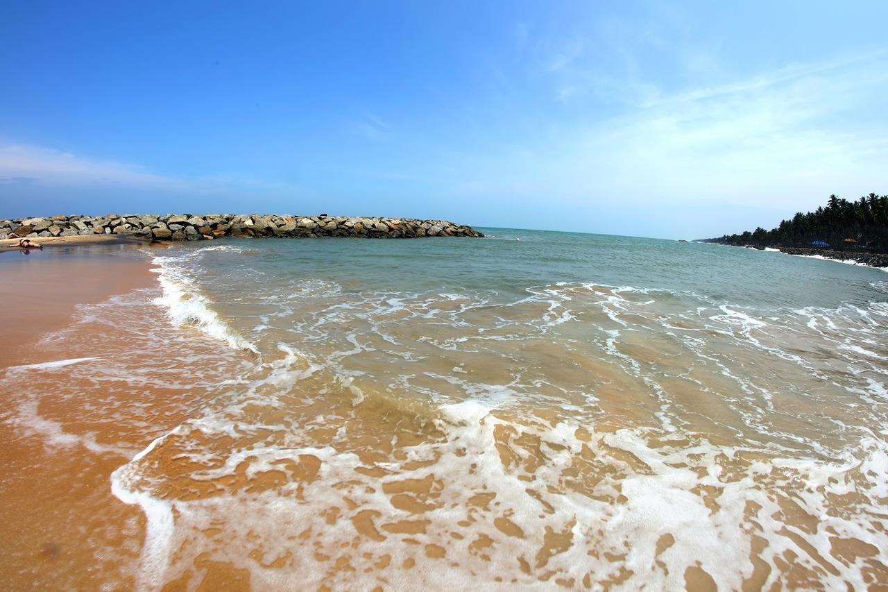 White Rose Beach Resort Marawila Buitenkant foto